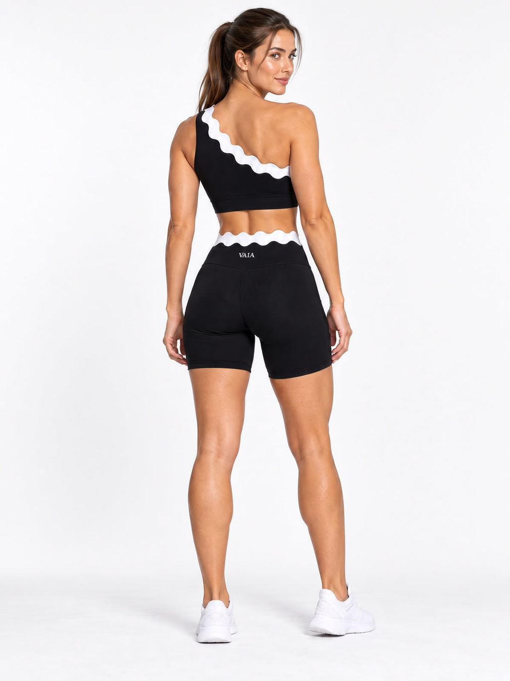 Bloom Set - Activewear & Everyday Wear | VAIA Clothing